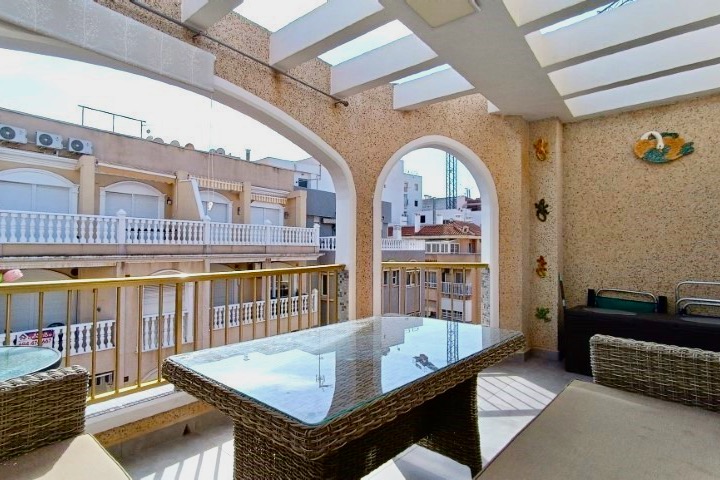 Apartment/Bungalow - Resale - Torrevieja  - Los Locos