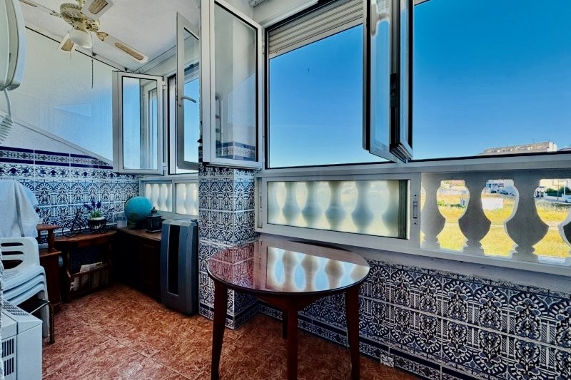 Lägenhet / Bungalow  - Resale - Torrevieja  - La Mata