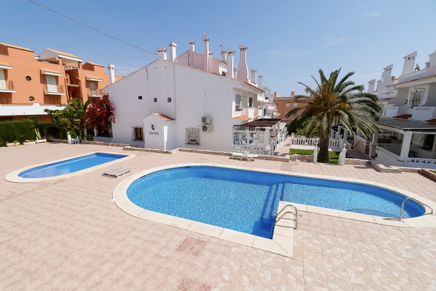 Resale - Radhus / Duplex - Torrevieja  - Torreblanca