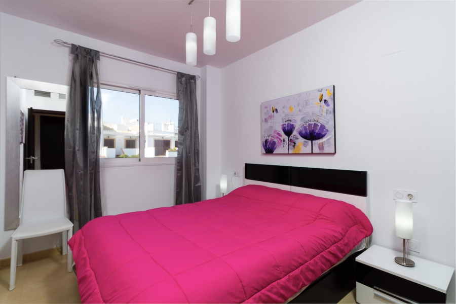 Resale - Lägenhet / Bungalow  - Torrevieja  - Azul Beach