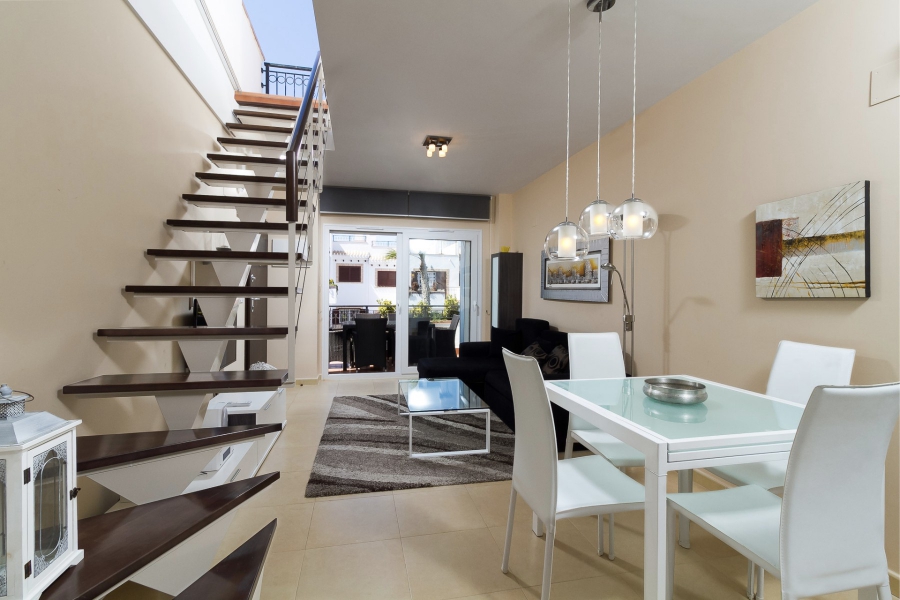 Resale - Lägenhet / Bungalow  - Torrevieja  - Azul Beach