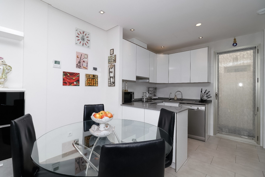 Resale - Duplex / Adosado - Torrevieja  - Aguas Nuevas
