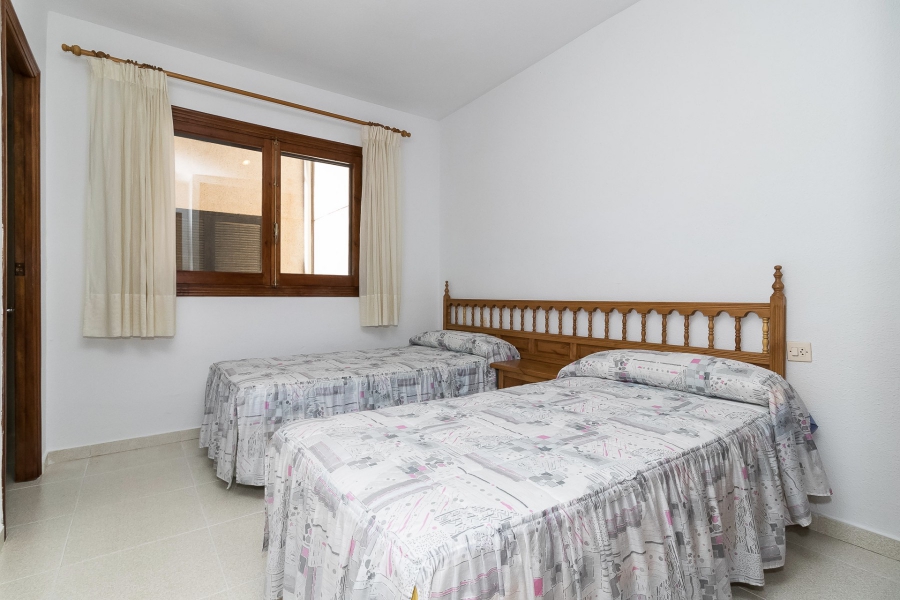 Resale - Apartment/Bungalow - Torrevieja  - Lomas del Mar