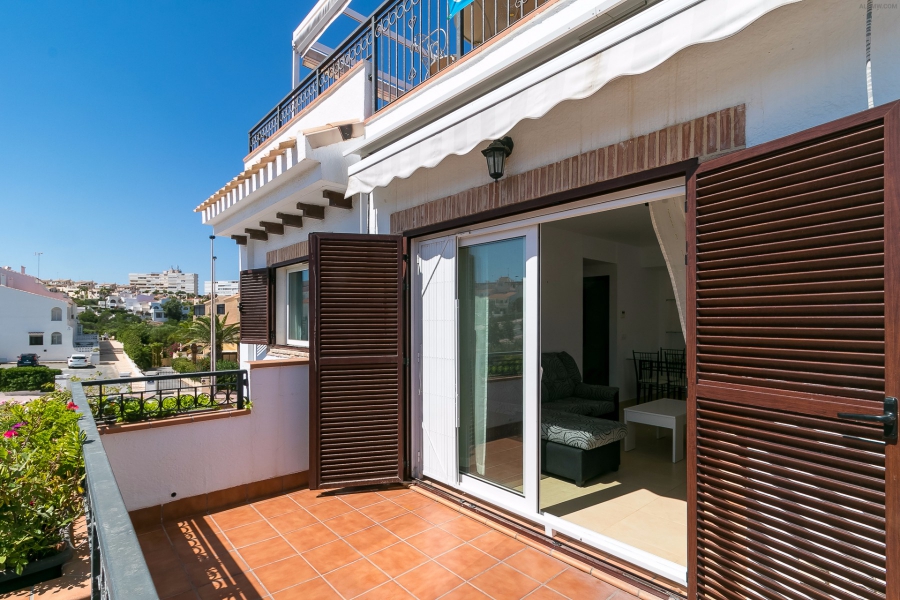 Resale - Lägenhet / Bungalow  - Torrevieja  - Azul Beach