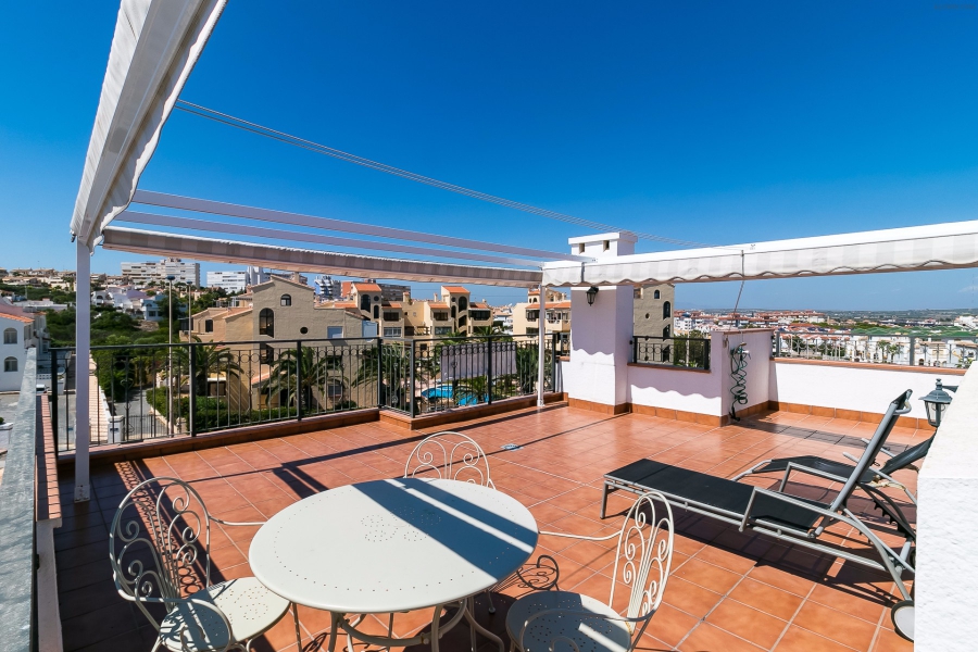 Resale - Lägenhet / Bungalow  - Torrevieja  - Azul Beach