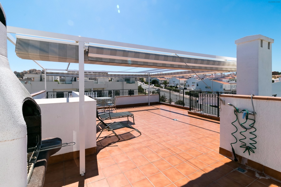 Resale - Lägenhet / Bungalow  - Torrevieja  - Azul Beach