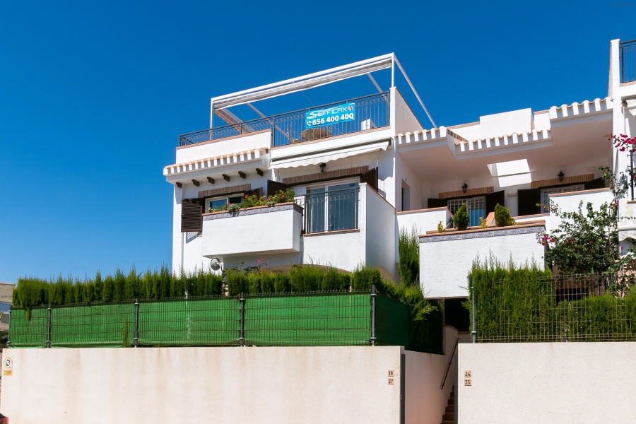 Resale - Lägenhet / Bungalow  - Torrevieja  - Azul Beach