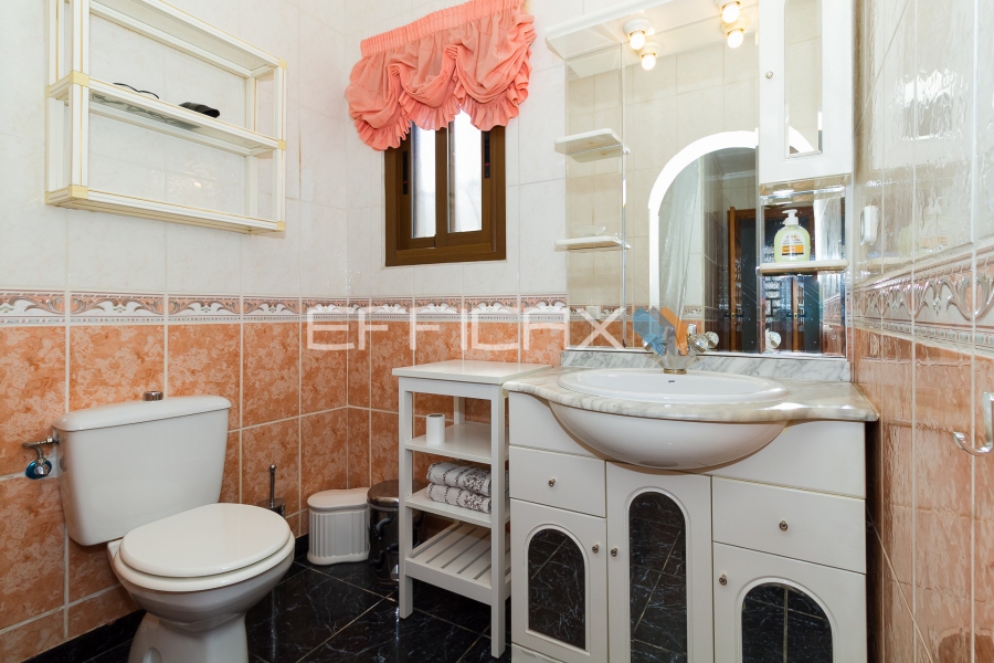 Resale - Villa - Torrevieja  - San Luis