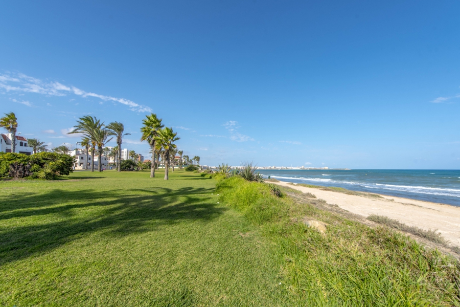 Resale - Apartamento/Bungalow - Torrevieja  - La Veleta