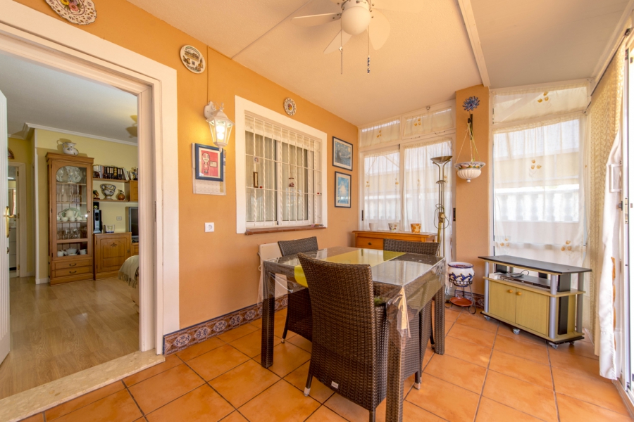 Resale - Apartamento/Bungalow - Torrevieja  - La Veleta