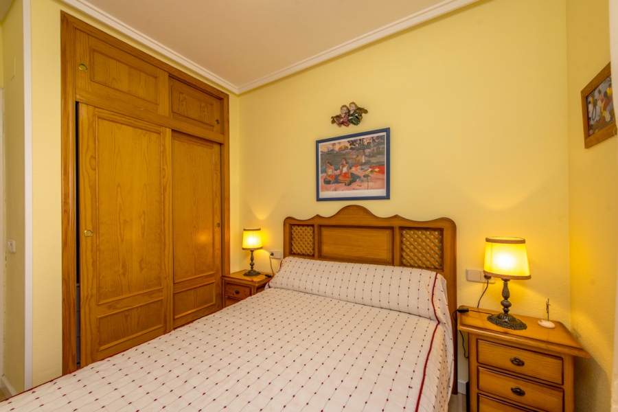 Resale - Apartamento/Bungalow - Torrevieja  - La Veleta