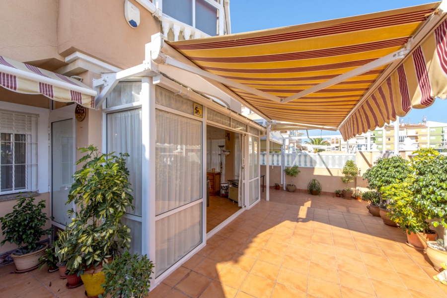 Resale - Apartamento/Bungalow - Torrevieja  - La Veleta