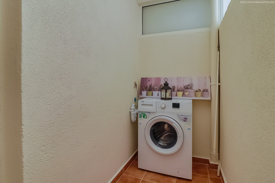 Resale - Duplex / Adosado - Torrevieja  - Aguas Nuevas