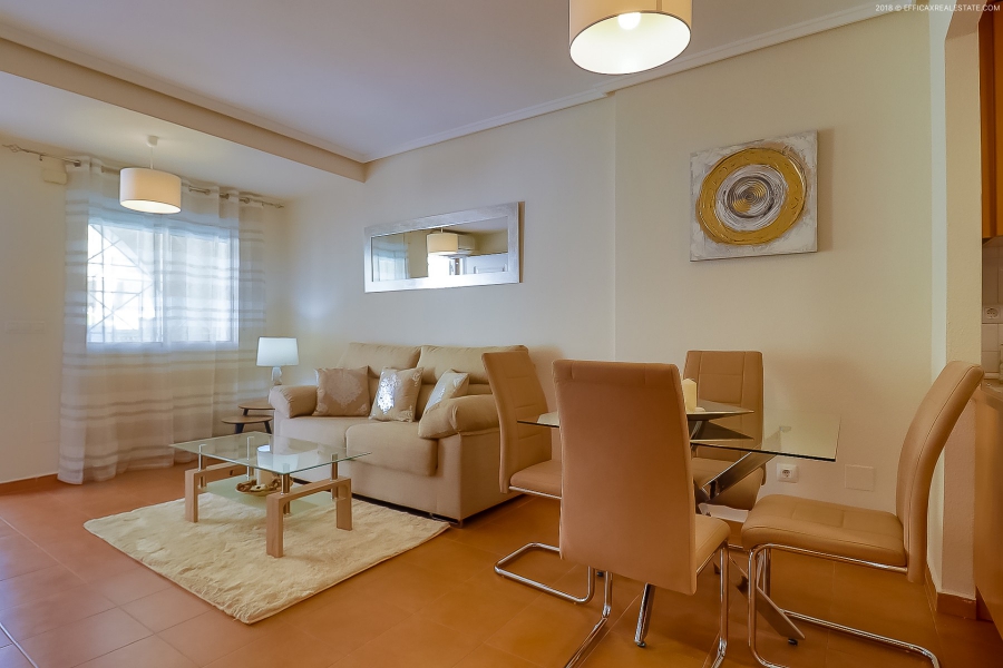 Resale - Duplex / Adosado - Torrevieja  - Aguas Nuevas