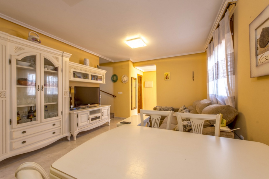 Resale - Villa - Torrevieja  - La Mata