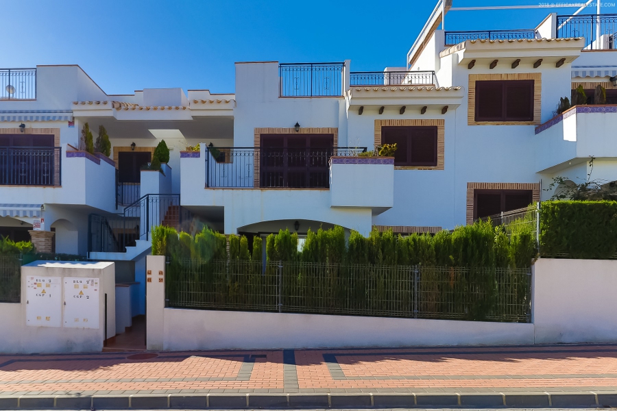 Resale - Apartment/Bungalow - Torrevieja  - Azul Beach