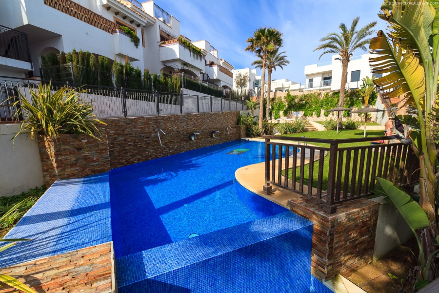 Resale - Apartment/Bungalow - Torrevieja  - Azul Beach