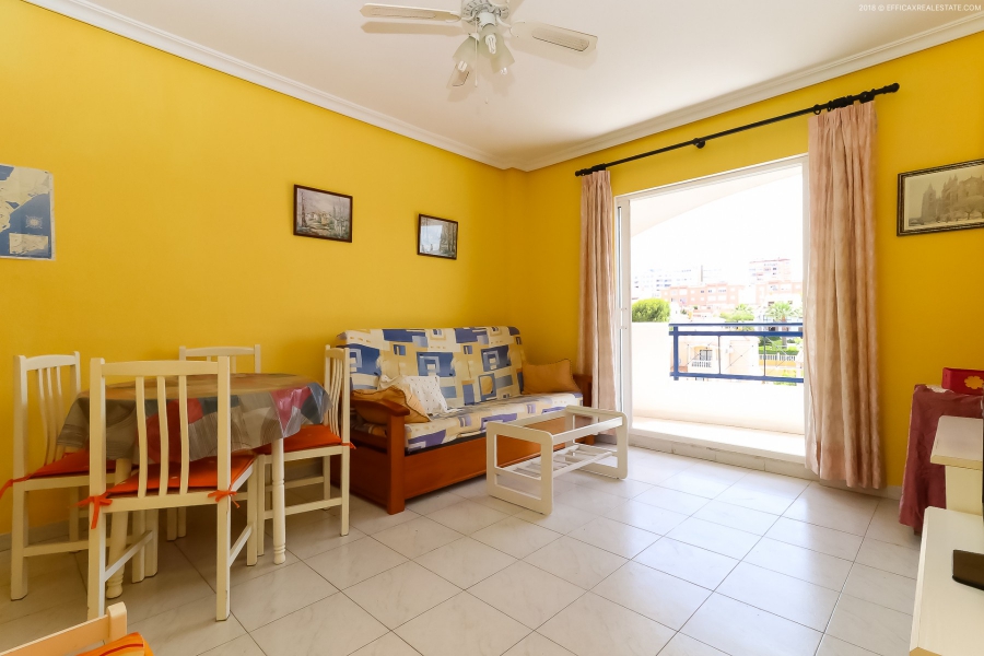 Resale - Apartamento/Bungalow - Torrevieja  - Molino Blanco