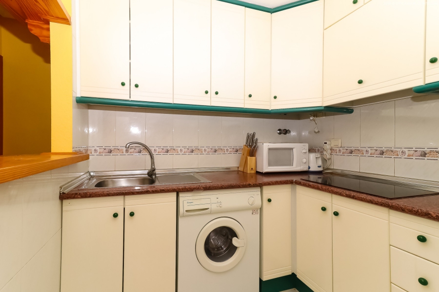 Resale - Apartamento/Bungalow - Torrevieja  - Molino Blanco
