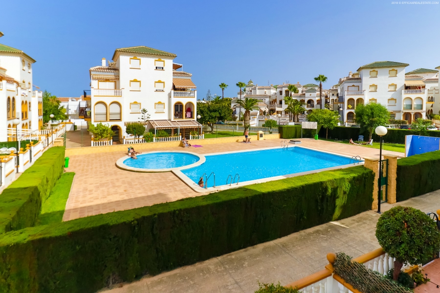 Resale - Apartamento/Bungalow - Torrevieja  - Molino Blanco