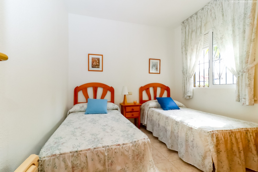 Resale - Apartamento/Bungalow - Torrevieja  - Molino Blanco