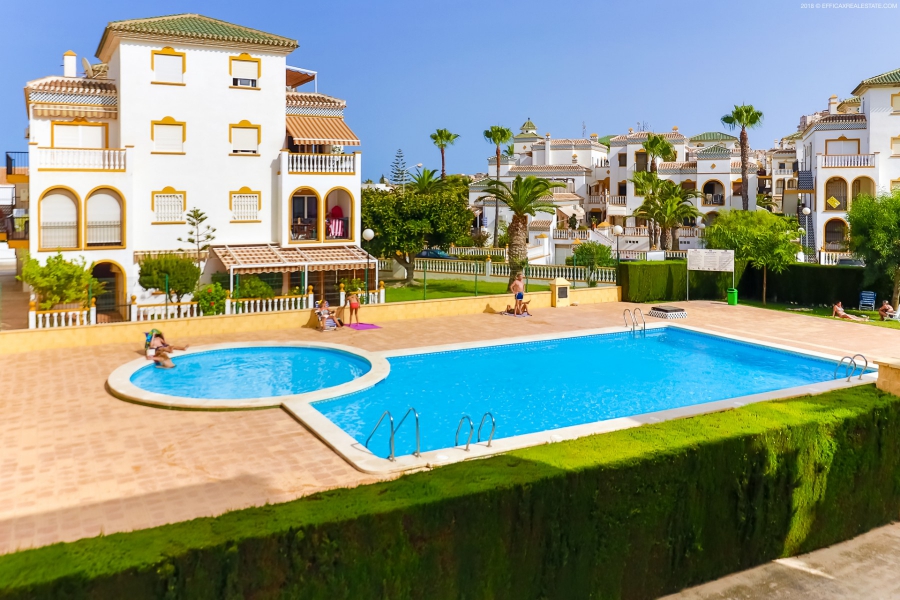 Resale - Apartamento/Bungalow - Torrevieja  - Molino Blanco