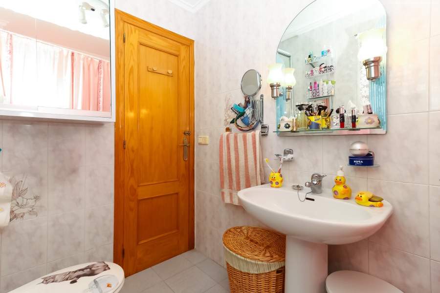 Resale - Apartamento/Bungalow - Torrevieja  - Lomas del Mar