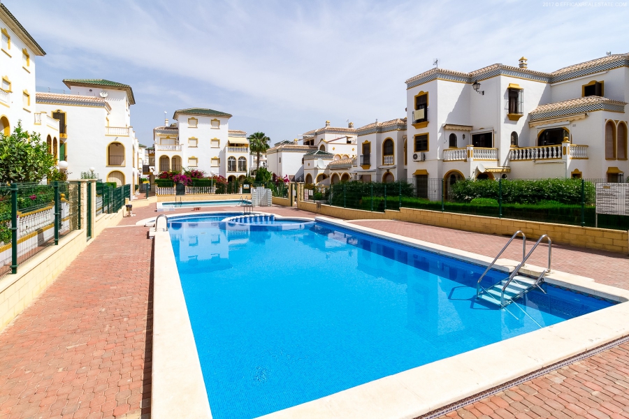 Resale - Apartamento/Bungalow - Torrevieja  - Molino Blanco