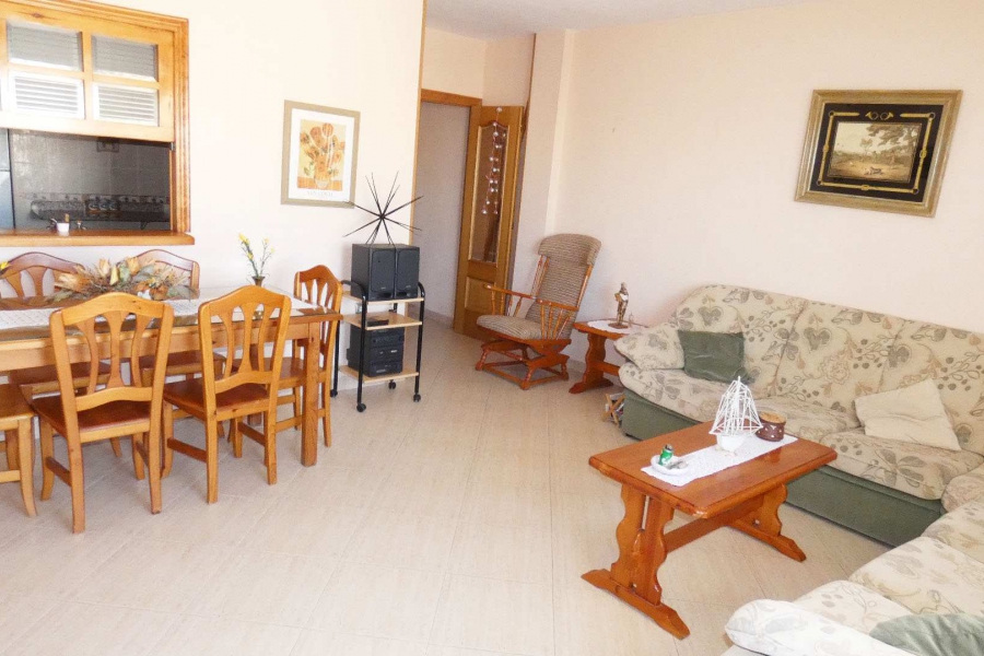 Resale - Lägenhet / Bungalow  - Guardamar del Segura - El Raso