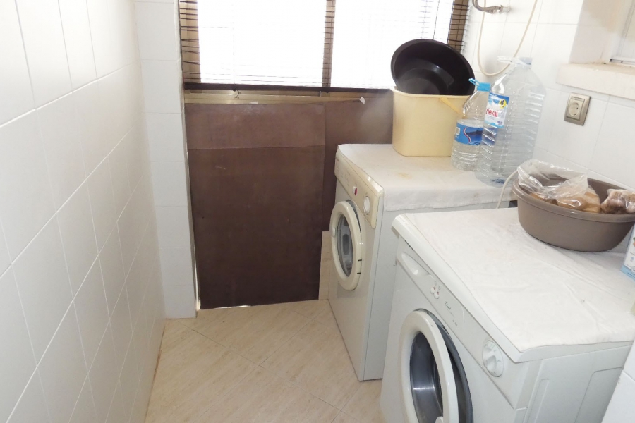Resale - Lägenhet / Bungalow  - Guardamar del Segura - El Raso