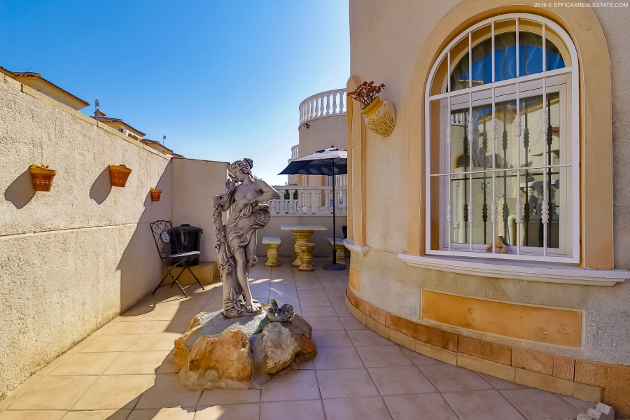 Resale - Townhouse / Duplex - Torrevieja  - Aguas Nuevas II
