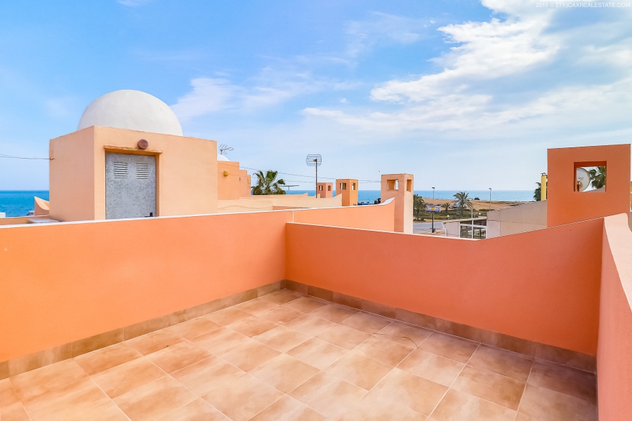 Resale - Duplex / Adosado - Torrevieja  - La Rosaleda - Los Frutales