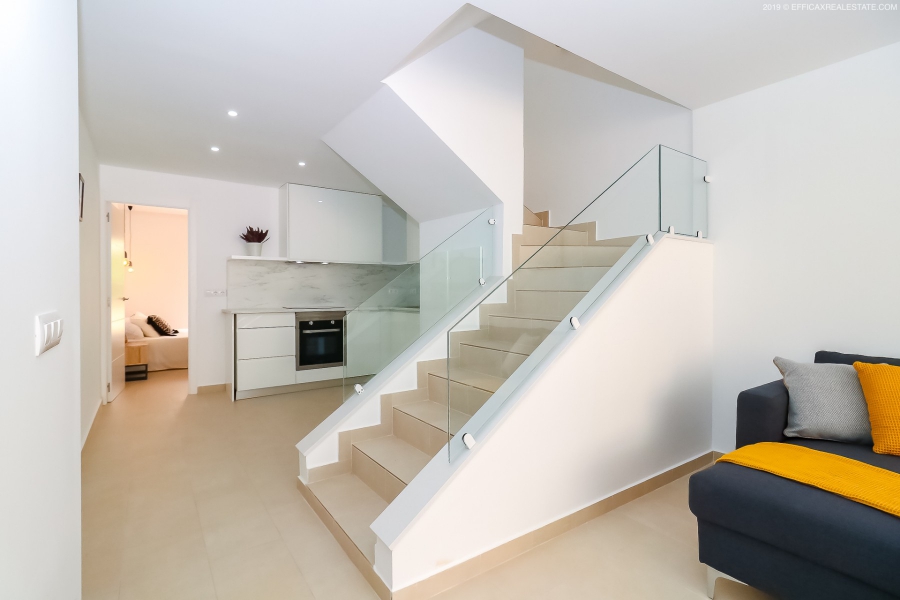 Resale - Duplex / Adosado - Torrevieja  - La Rosaleda - Los Frutales