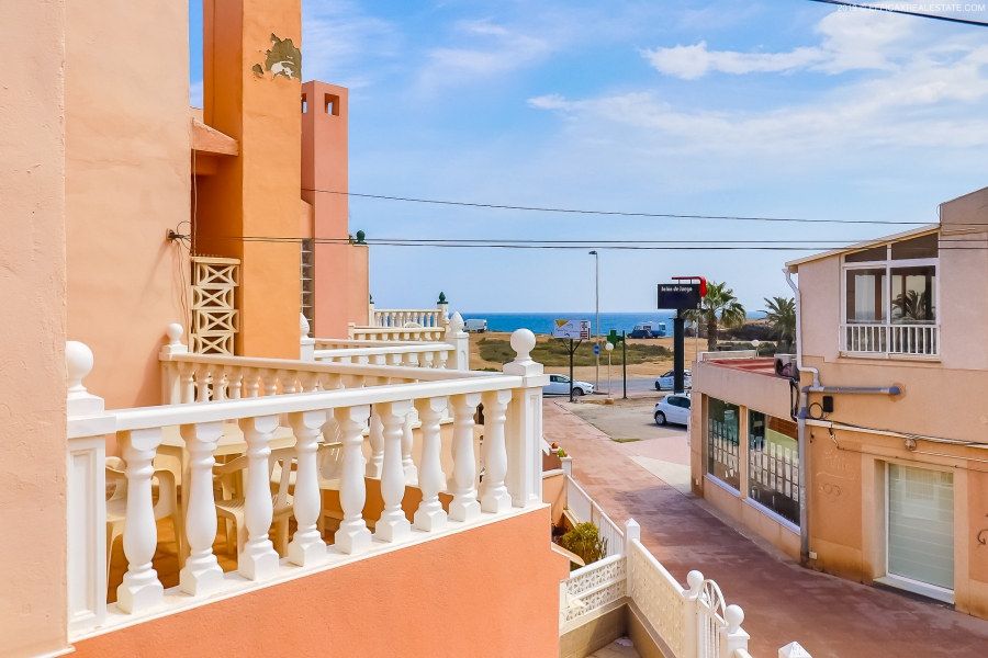 Resale - Duplex / Adosado - Torrevieja  - La Rosaleda - Los Frutales