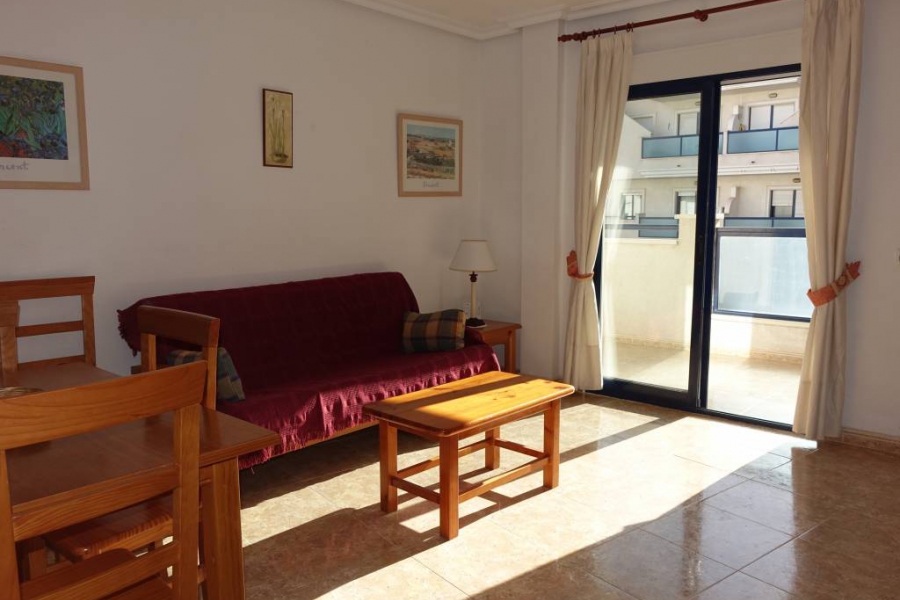 Resale - Lägenhet / Bungalow  - Orihuela Costa - Cabo Roig
