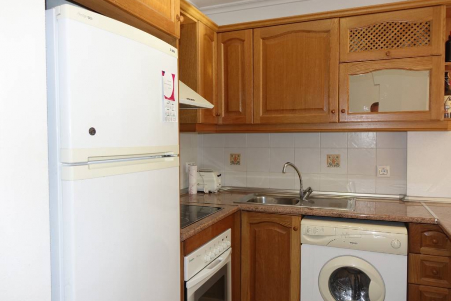 Resale - Lägenhet / Bungalow  - Orihuela Costa - Cabo Roig