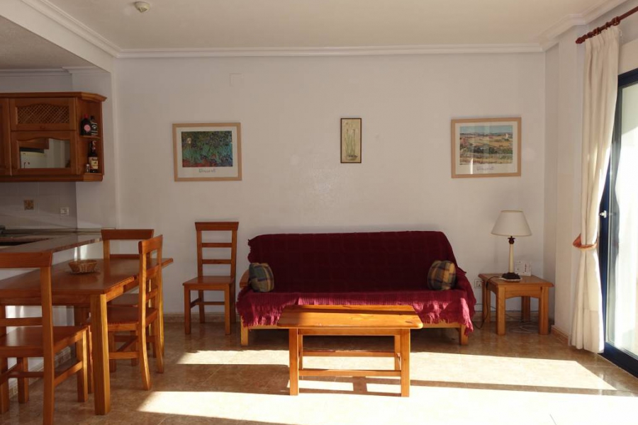 Resale - Lägenhet / Bungalow  - Orihuela Costa - Cabo Roig