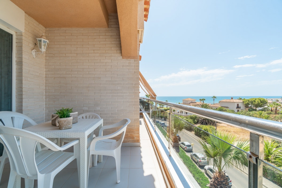 Resale - Lägenhet / Bungalow  - Orihuela Costa - Playa Flamenca