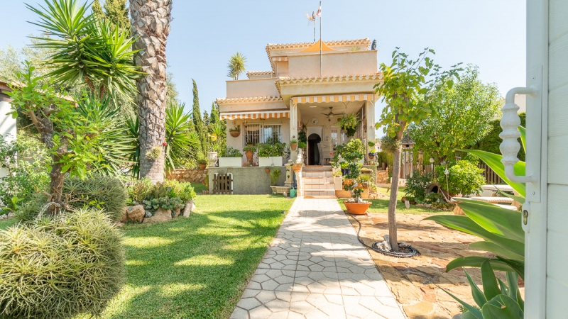 Villa / Semi-adosado - Resale - Orihuela Costa - Playa Flamenca