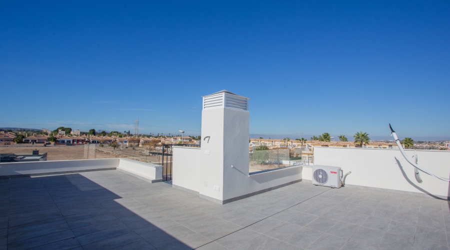 Nueva construcción  - Villa / Semi-adosado - Los Montesinos - La Herrada