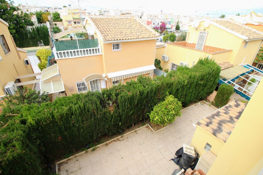 Resale - Villa - Torrevieja  - Los Balcones