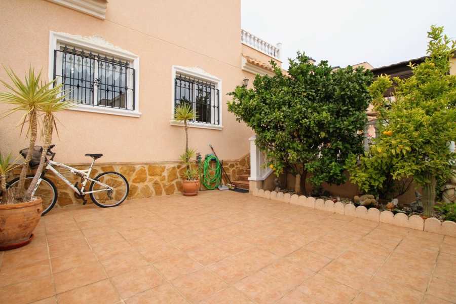 Resale - Townhouse / Duplex - Orihuela Costa - Los Dolses