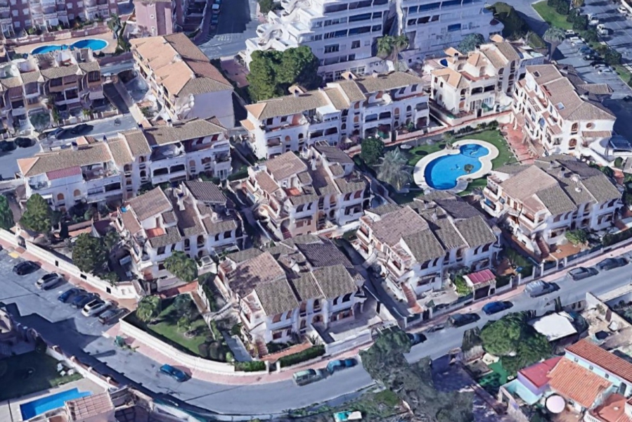 Resale - Apartamento/Bungalow - Torrevieja  - Lomas del Mar