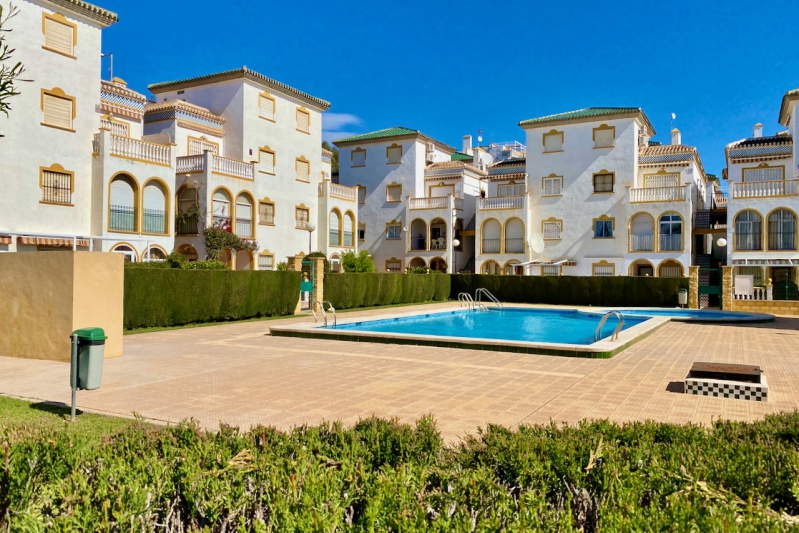 Apartment/Bungalow - Resale - Torrevieja  - Molino Blanco