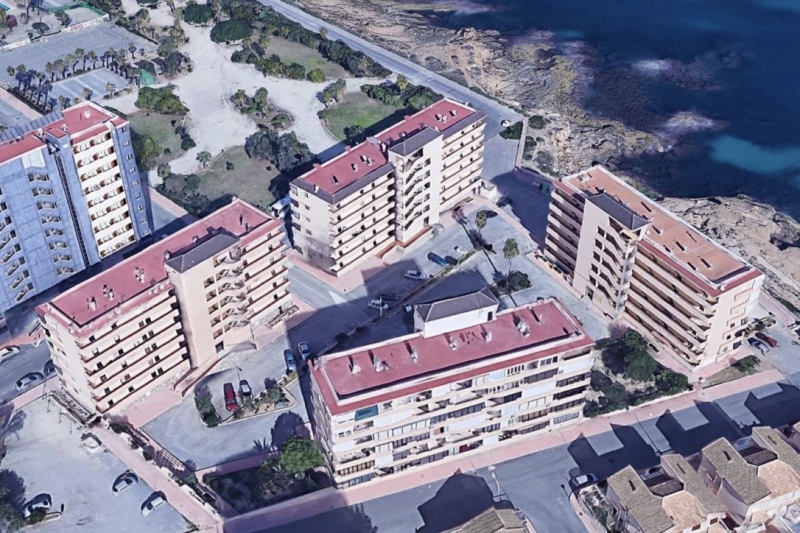Apartment/Bungalow - Resale - Torrevieja  - Cabo Cervera