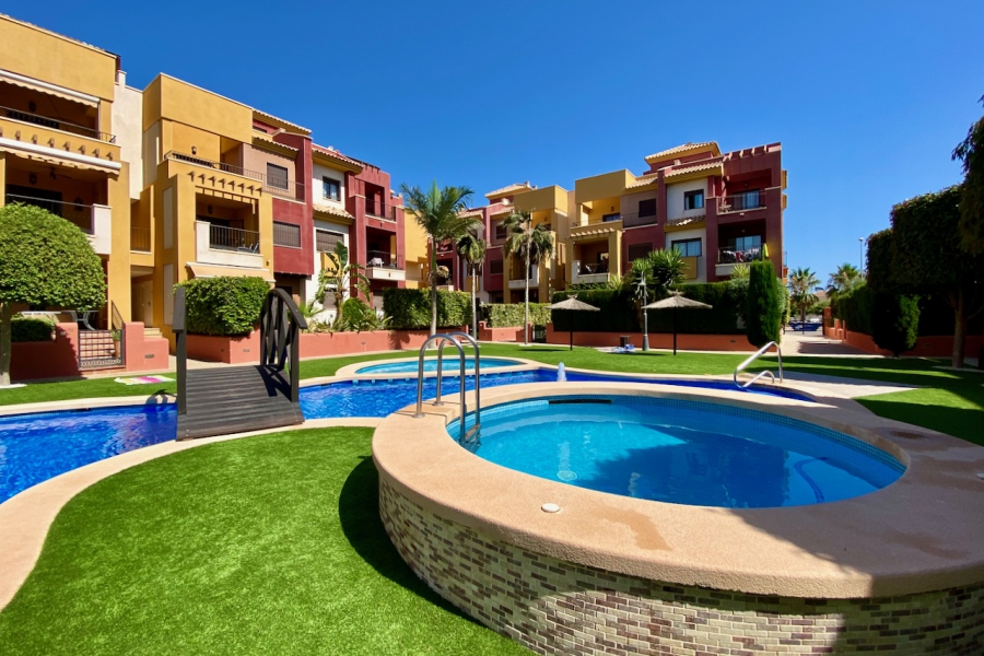 Resale - Lägenhet / Bungalow  - Orihuela Costa - Lomas de Cabo Roig