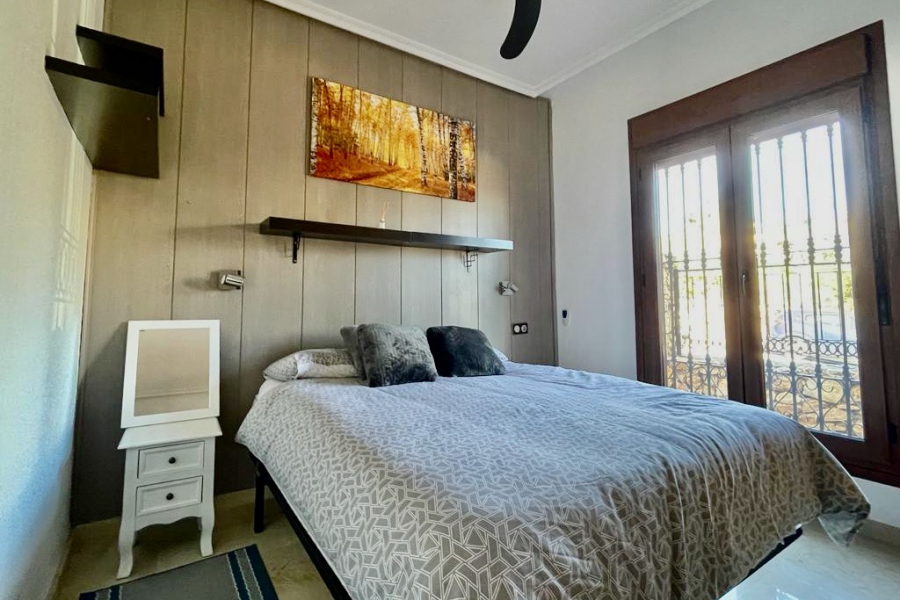 Resale - Lägenhet / Bungalow  - Orihuela Costa - Las Ramblas