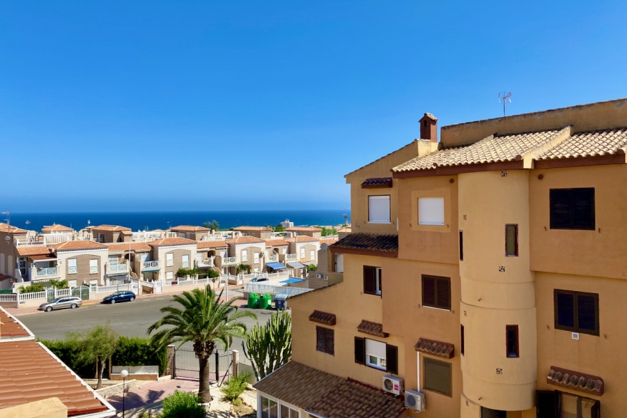 Resale - Lägenhet / Bungalow  - Torrevieja  - Aguas Nuevas