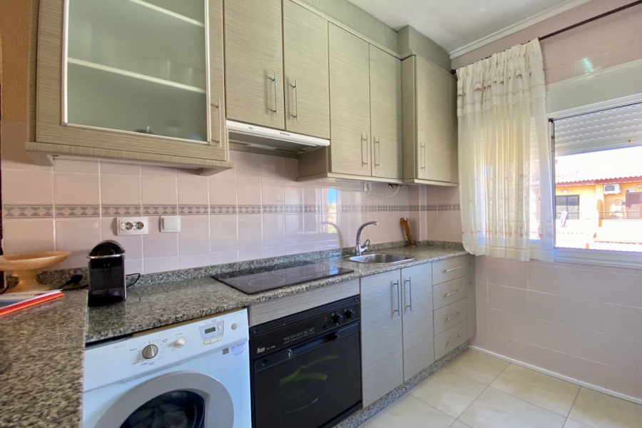 Resale - Lägenhet / Bungalow  - Torrevieja  - Aguas Nuevas