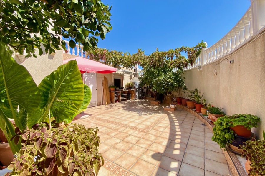 Resale - Duplex / Adosado - Orihuela Costa - Los Altos 